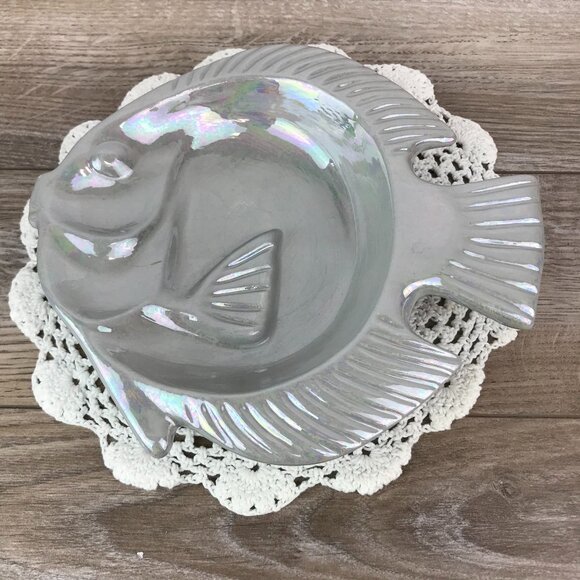 Vintage Iridescent Fish Soap Dish or Vanity Tray in Gray, 80s Bathroom - Picture 1 of 12